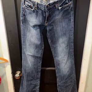 Lucky Brand Women’s Long Rise Bootcut Jeans in Faded Blue Denim Size 31 / 12